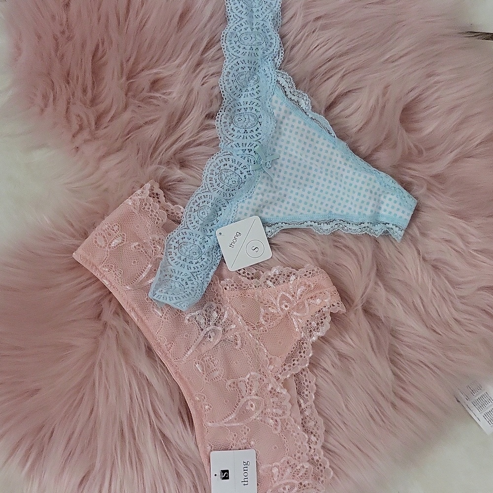 Brand New 2CT X. FASHION NOVA Lace Thongs-S